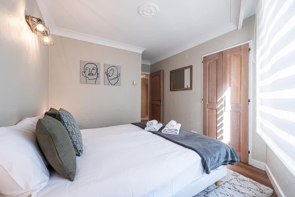 Elegant And Chic 2 Bedroom With Pool * Cannes
