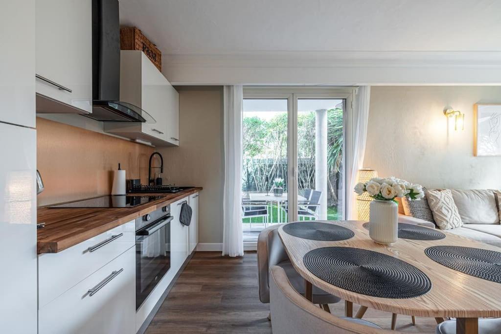 Appartement Elegant And Chic 2 Bedroom With Pool *