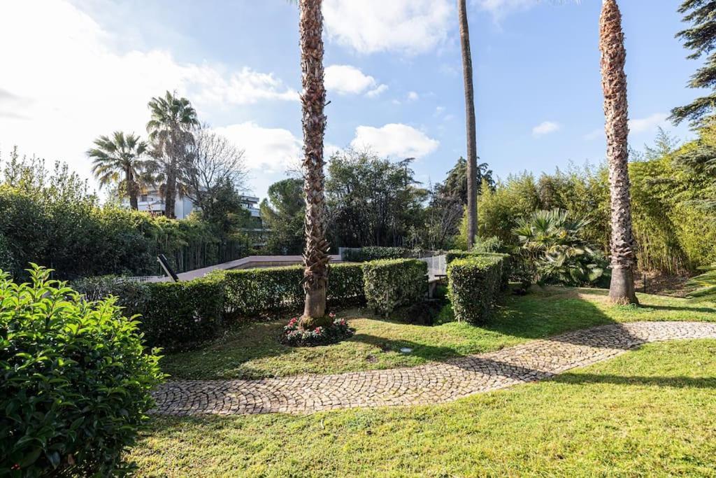 Elegant And Chic 2 Bedroom With Pool Appartement