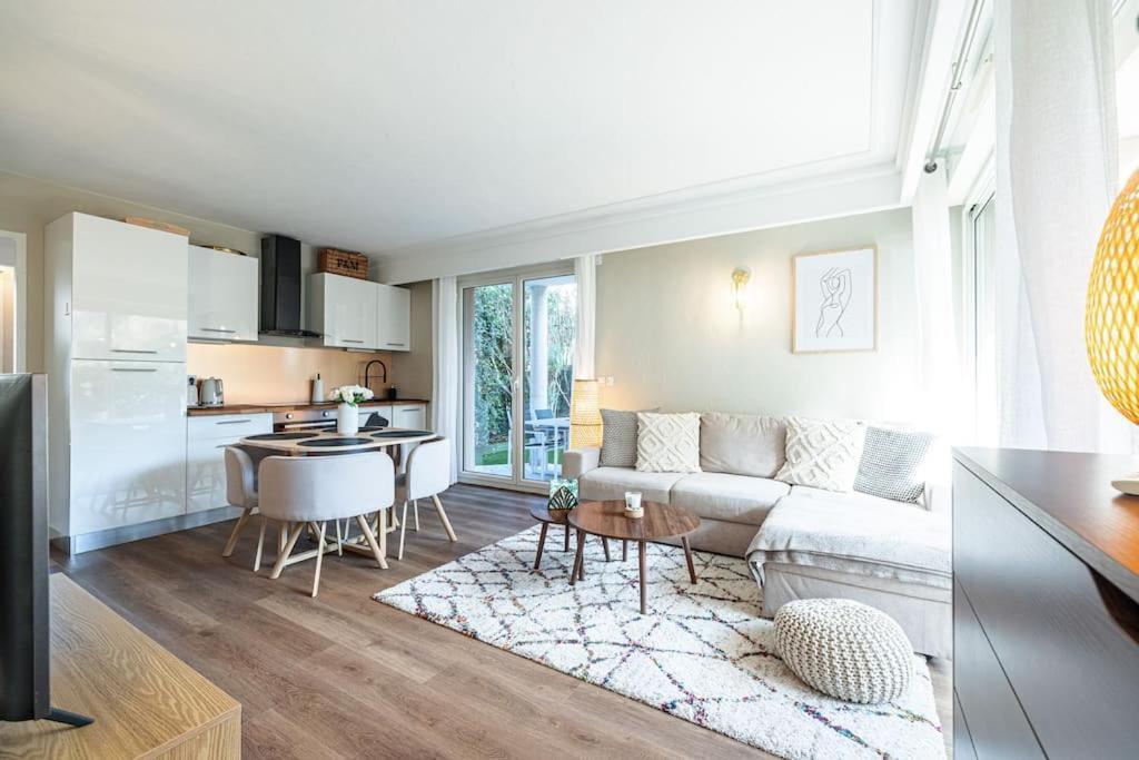 Appartement Elegant And Chic 2 Bedroom With Pool