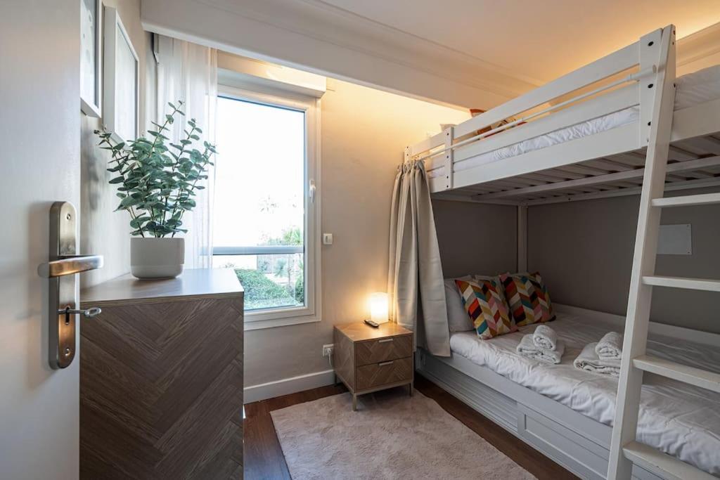 Elegant And Chic 2 Bedroom With Pool Cannes